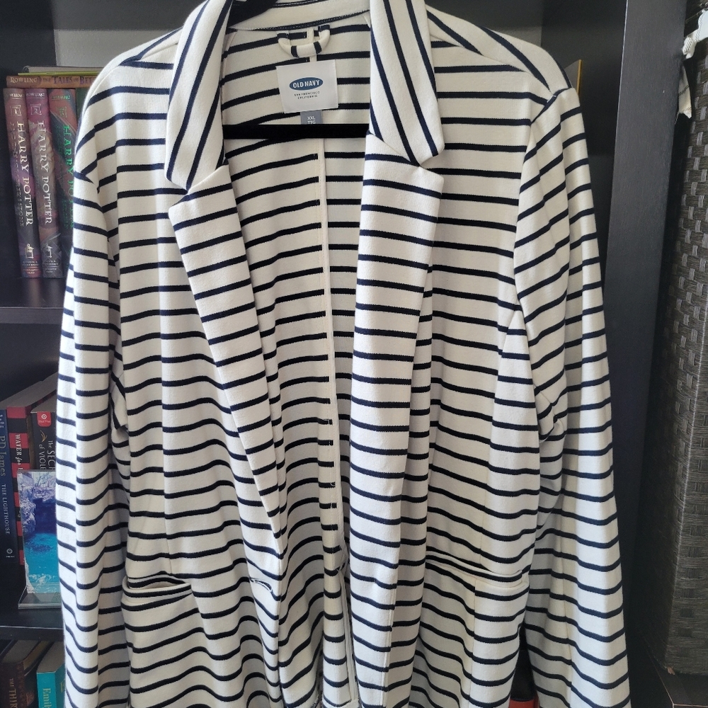 Off White/Navy Women's Blazer XXL